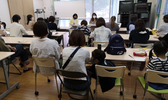 父母会は年４回